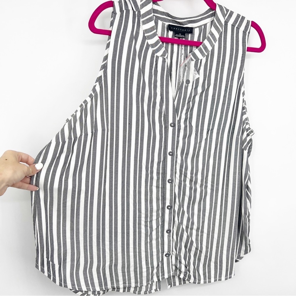 SANCTUARY Striped Sleeveless Button Up Tank with Back Slit Size 1X